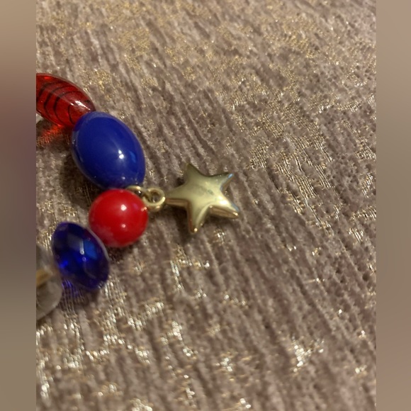 Gold Star Beaded Stretch Bracelet, Red, White Blue, Americana, Like New - Picture 4 of 6